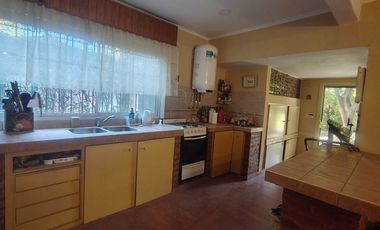 VENTA CASA QUINTA 3 AMBIENTES TRISTAN SUAREZ