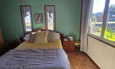 Venta casa dos dormitorios, pileta, Albarellos