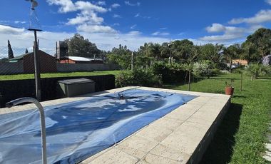 Venta casa dos dormitorios, pileta, Albarellos