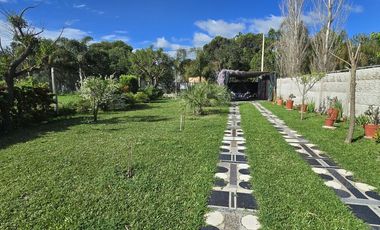 Venta casa dos dormitorios, pileta, Albarellos