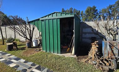 Venta casa dos dormitorios, pileta, Albarellos