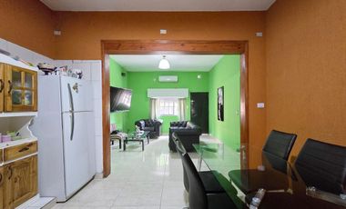 Casa 4 amb en venta Merlo Libertad cochera jardin