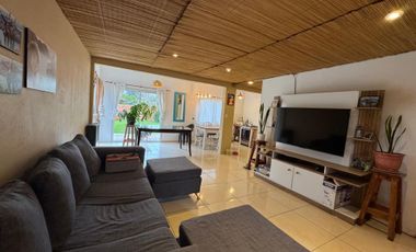 VENTA CASA 4 AMBIENTES MODERNA SANTA CLARA GAS