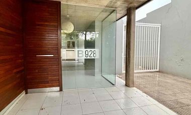 ALQUILER/ DEPARTAMENTO 1 DORM./COCHERA/SERVICIOS