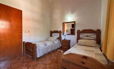 ALQUILER ANUAL DUPLEX 3 AMBIENTES PINAMAR