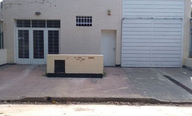 VENTA GALPON CON  2 DEPARTAMENTOS - SAN CARLOS-CBA