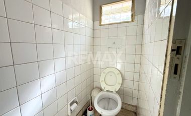 VENTA LOCAL+5 DPTOS+TALLER+GALPÓN+GARAGE NEUQUÉN