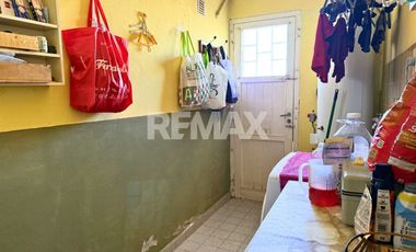 VENTA LOCAL+5 DPTOS+TALLER+GALPÓN+GARAGE NEUQUÉN