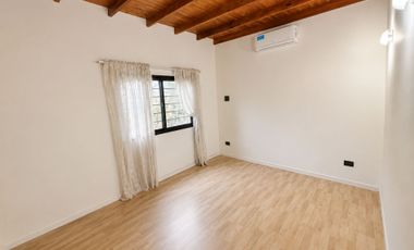 CASA EN VENTA FLORENCIO VARELA PARQUE