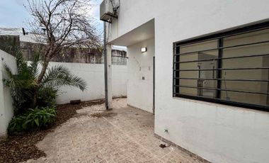 CASA EN VENTA FLORENCIO VARELA PARQUE