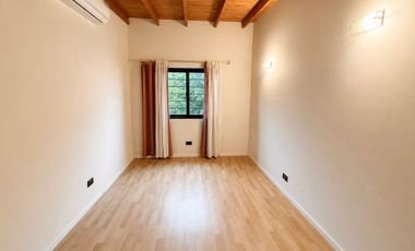CASA EN VENTA FLORENCIO VARELA PARQUE