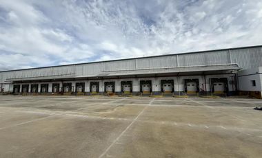 Nave Industrial en Alquiler de 11.000 m2 cubiertos - Escobar Garin