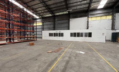 Nave Industrial en Alquiler de 12.353 m2 cubiertos - Escobar Garin