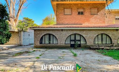 Venta Quinta Ideal Instituciones, Clubes, Colegios - Localidad de Trujui - Partido de Moreno