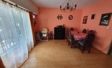 4 Ambientes con cochera y patio