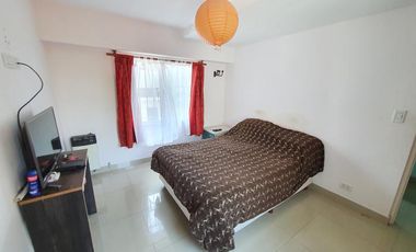 4 Ambientes con cochera y patio