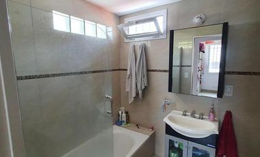 4 Ambientes con cochera y patio