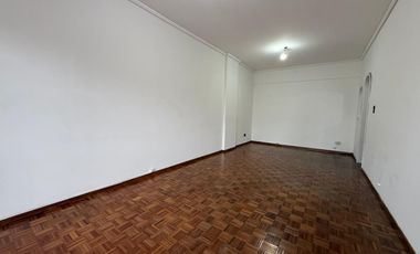 alquiler de Departamento 3 ambientes con cochera