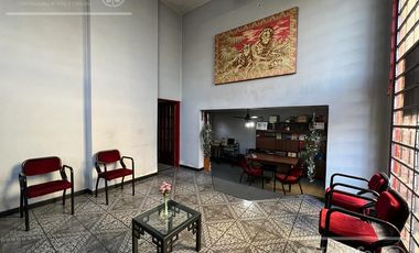 Local u oficina en venta Berazategui Centro