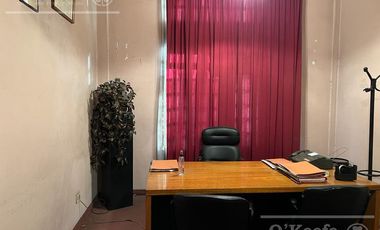 Local u oficina en venta Berazategui Centro