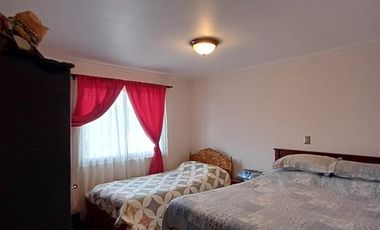 Casa en Arriendo en Parcela con casa en Lomas del Tranque, Valle Alegre