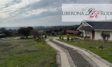 Casa en Arriendo en Parcela con casa en Lomas del Tranque, Valle Alegre
