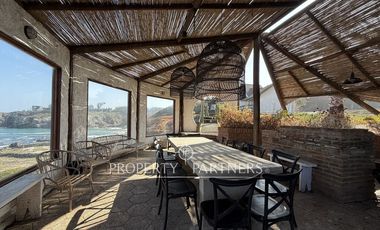 Exclusiva Casa con Acceso Directo al Mar en Los Vilos | 6.000 m² de Privacidad Frente al Océano