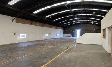 Depósito de 1302 m2 en Alquiler - Don Torcuato