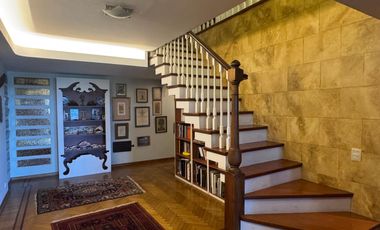 Dúplex de 6 ambientes en VENTA sobre libertador con balcon aterrazado.