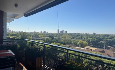 Dúplex de 6 ambientes en VENTA sobre libertador con balcon aterrazado.