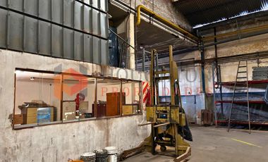 Galpón de 1.400 m2 Cub en Alquiler en Munro
