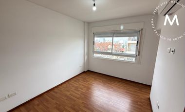 Departamento en alquiler de 3 ambientes con cochera - Villa Ballester Centro