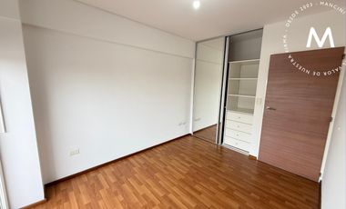 Departamento en alquiler de 3 ambientes con cochera - Villa Ballester Centro