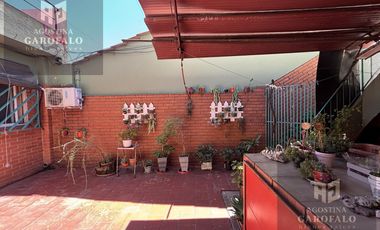 Venta PH en Block 2 viviendas independientes ideal para 2 familias o renta en Boedo