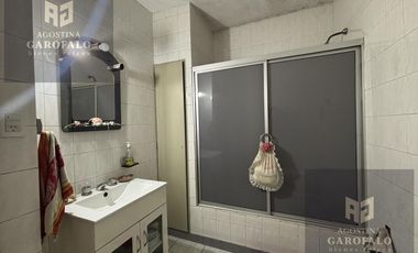 Venta PH en Block 2 viviendas independientes ideal para 2 familias o renta en Boedo