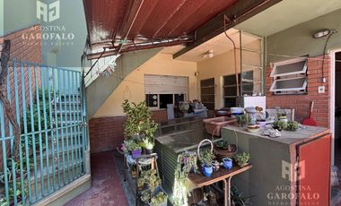 Venta PH en Block 2 viviendas independientes ideal para 2 familias o renta en Boedo