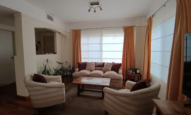 Casa en barrio privado en Villa del Parque con Seguridad 24 hs