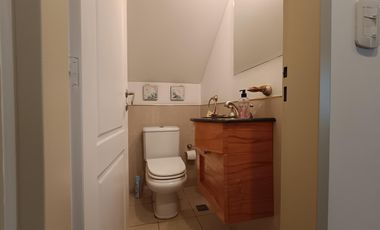 Casa en barrio privado en Villa del Parque con Seguridad 24 hs