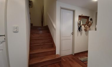 Casa en barrio privado en Villa del Parque con Seguridad 24 hs