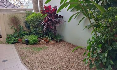 Casa en barrio privado en Villa del Parque con Seguridad 24 hs