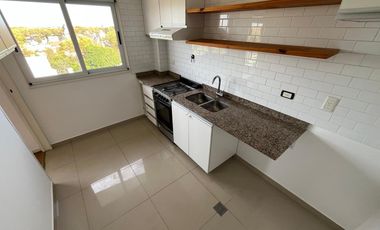 Alquiler Departamento 3 ambientes cochera cubierta centro Villa Ballester