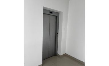 SE ARRIENDA APARTAESTUDIO AMOBLADO EN BARRIO MONTEVERDE DE MONTERA