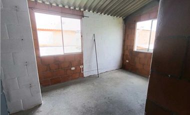 CASA EN ALQUILER - PARAISO DE LA ITALIA - PALMIRA