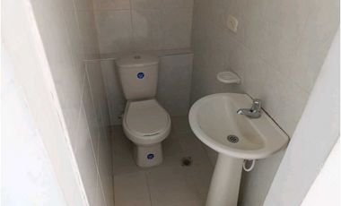 CASA EN ALQUILER - PARAISO DE LA ITALIA - PALMIRA