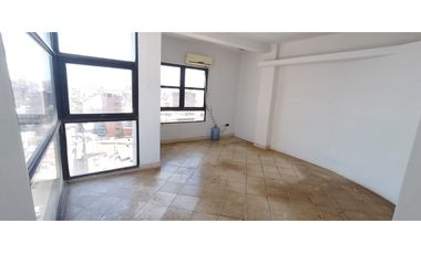 ALQUILO Oficina Comercial