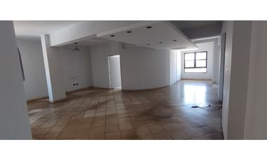 ALQUILO Oficina Comercial