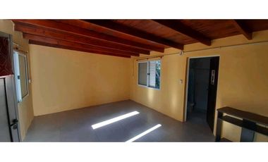 ALQUILER ANUAL– TANTI Casa +Departamento +Quincho +Parque +Pileta