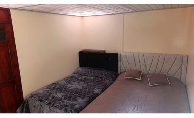 GIA 384 VENTA CASA, MADRID, PARQUES DE SANTAMARIA