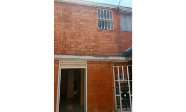 GIA 384 VENTA CASA, MADRID, PARQUES DE SANTAMARIA