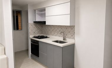 ARRIENDO APTO EN SABANETA 70mts